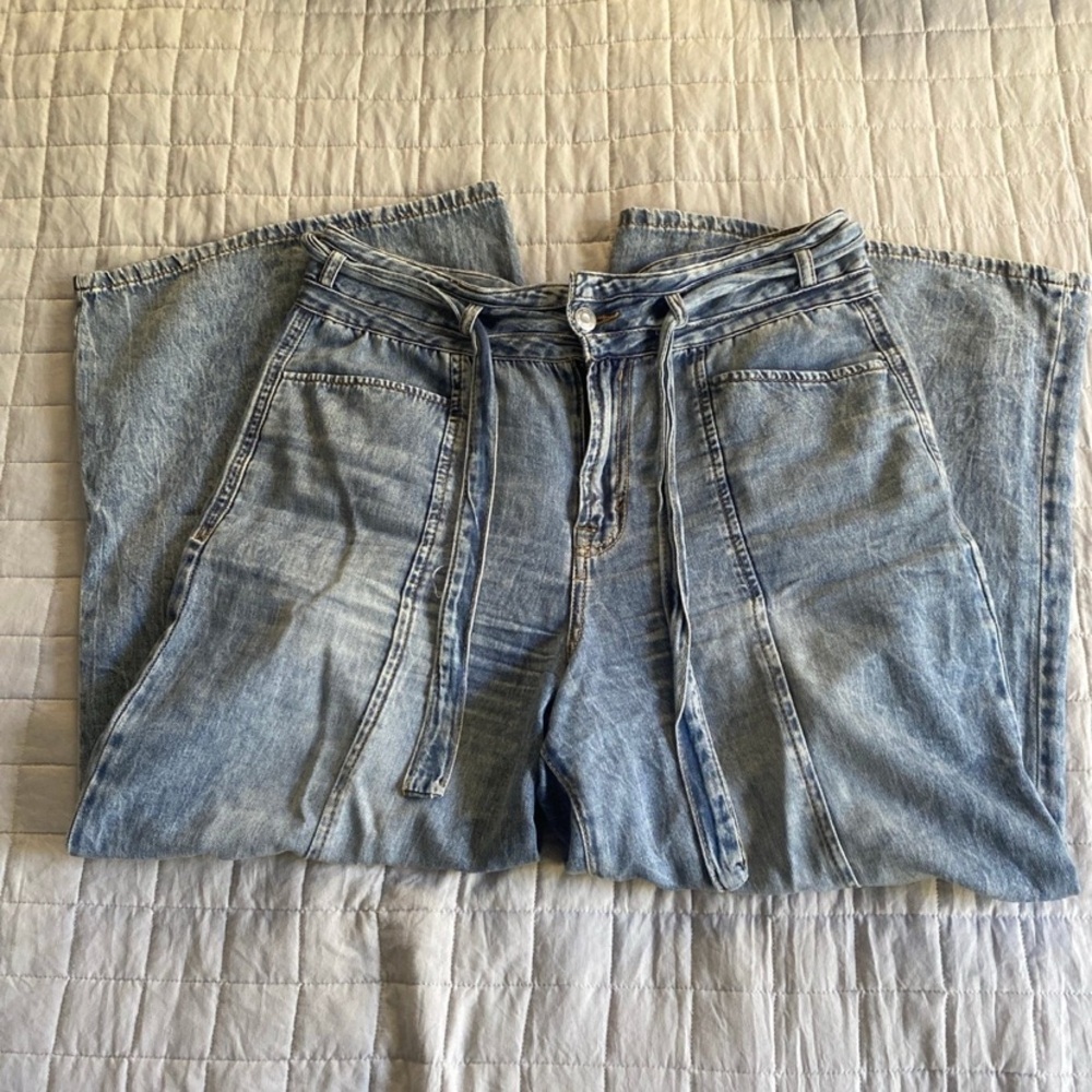Kensie Light Blue Wide Leg Jeans